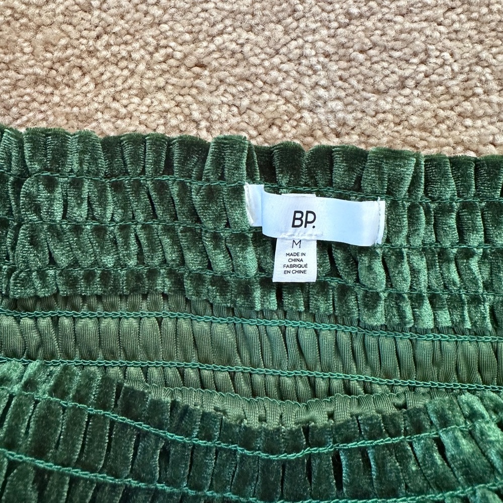 Off The Shoulder BP Green Velvet Crop Top - Picture 2 of 4